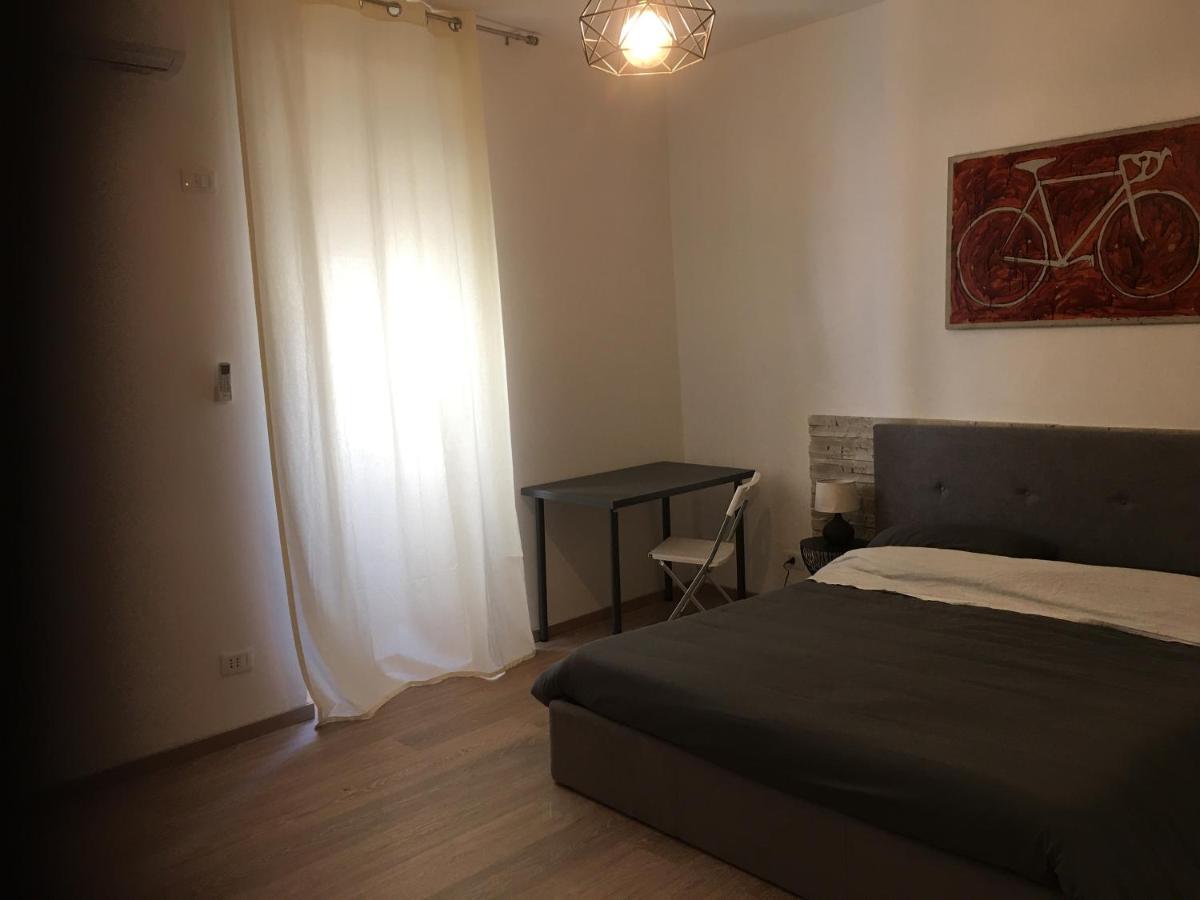 La Casa Nell'Antico Cortile Διαμέρισμα Κατάνια Εξωτερικό φωτογραφία